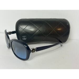 Authentic Chanel Unisex Sunglasses Round Frames Navy Gold CC Sides Original Box